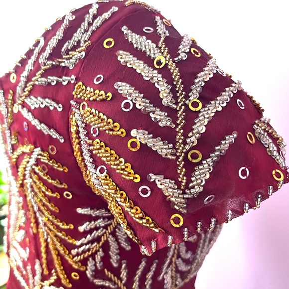 Dark red evening gown with silver and gold sequins/beads - Picture 7 of 8